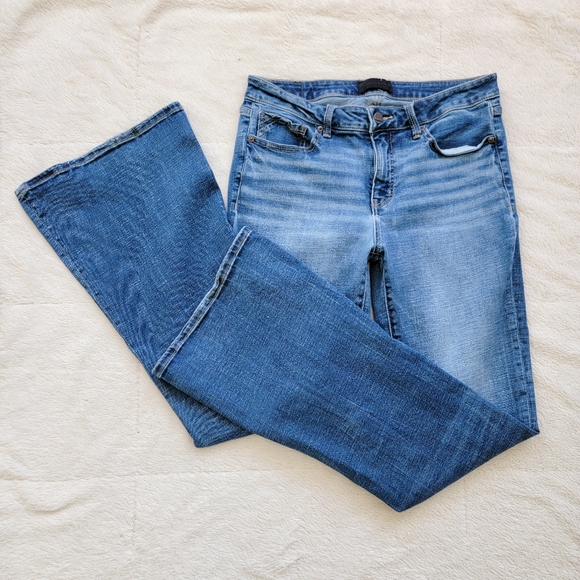 Lucky Brand Denim - Buckle Black #53 29x32 Low Rise Flare Leg Jeans